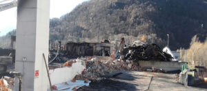 Incendio in attività di abbigliamento
